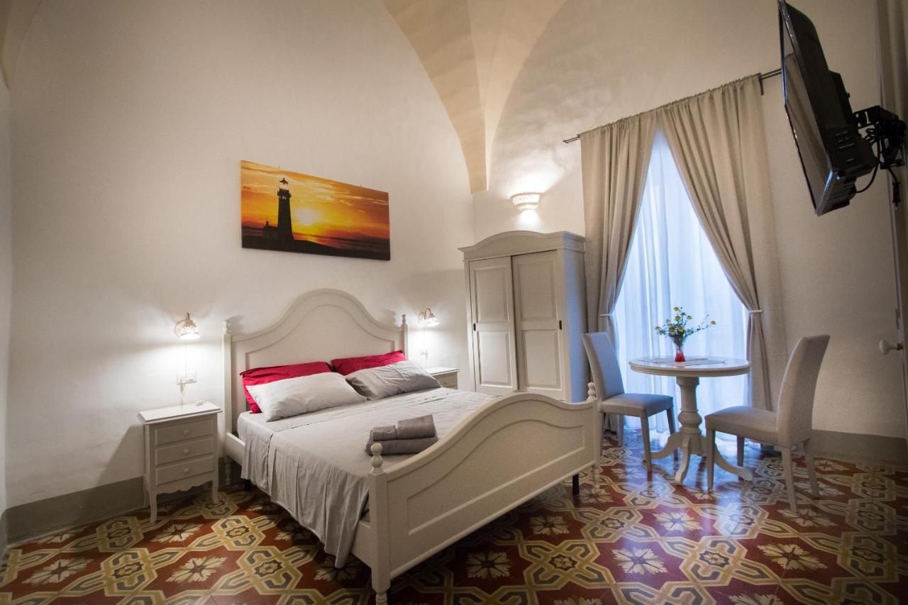 Le Finestre Su Porta Carrese - Luxury Rooms&Suites Matino Extérieur photo